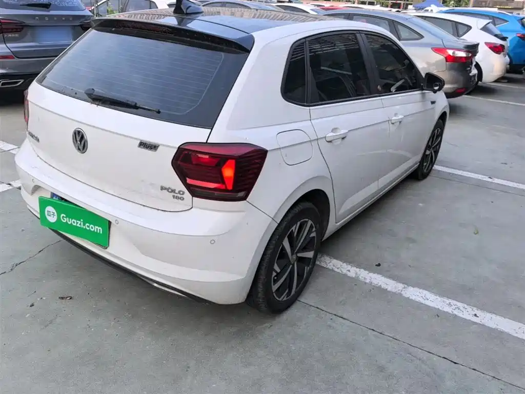 Volkswagen Polo 2019 Plus 1.5L Automatic Beats Trendy Edition фото 6