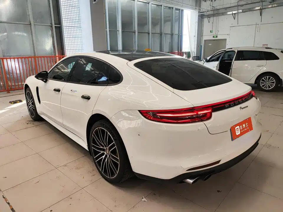 Porsche Panamera 2017 Panamera 3.0T фото 3
