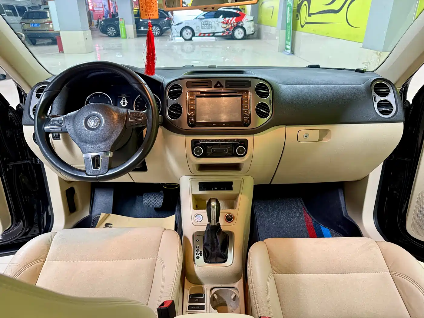 Volkswagen Tiguan 2012 2.0TSI Automatic 4WD Flagship Edition фото 12