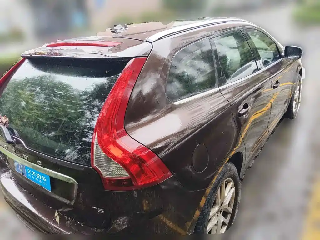 Фото 2 - Volvo XC60