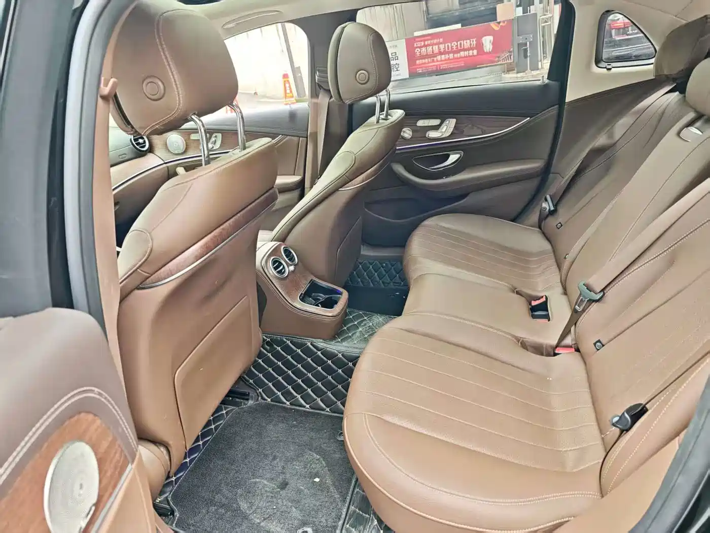 Mercedes-Benz E-Class 2023 E 300 L Luxury фото 6