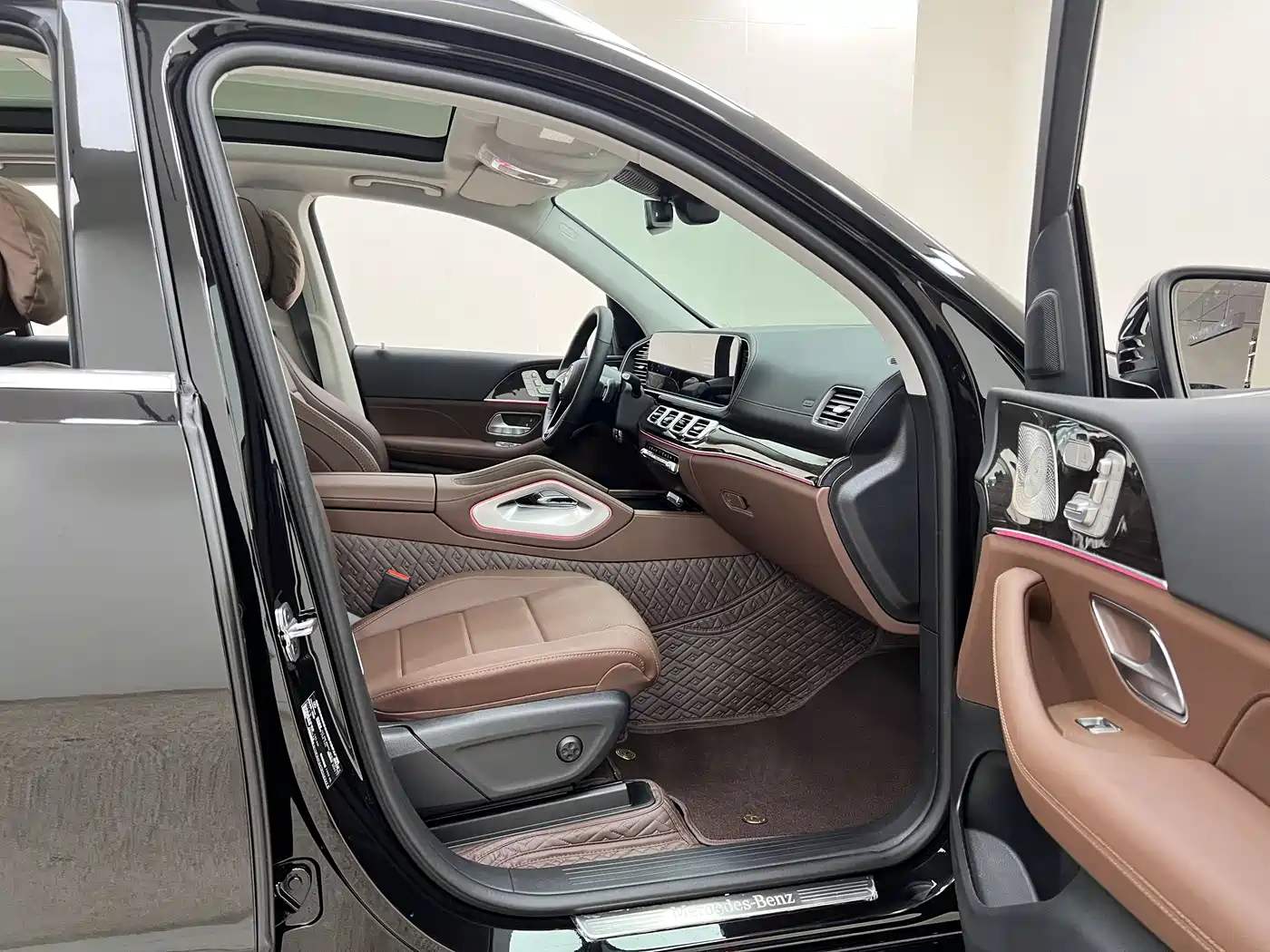 Mercedes-Benz GLE 2026 GLE 350 4MATIC Dynamic фото 16