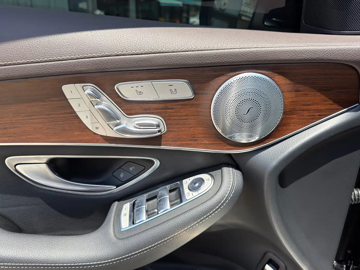 Mercedes-Benz GLC 2021 GLC 300 L 4MATIC Sporty фото 5