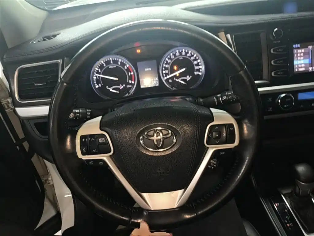 Toyota Highlander 2015 2.0T AWD Luxury Edition 7-seater фото 11