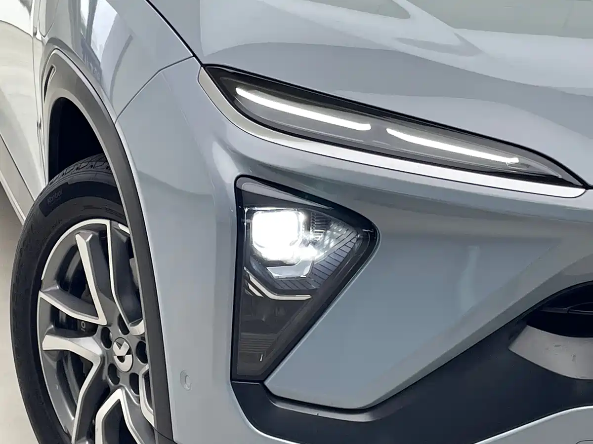 Фото 4 - NIO ES6