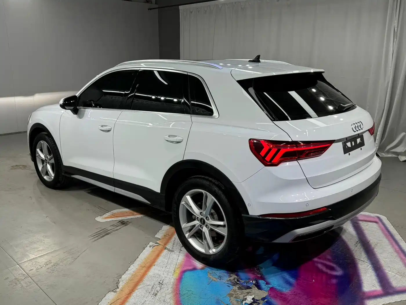 AUDI Q3