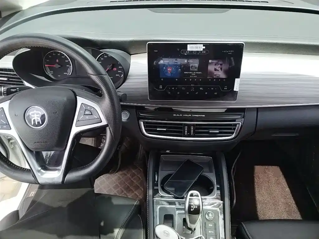 BYD Song MAX New Energy 2019 DM 1.5T Smart Connect Advance 7-seater China VI фото 10