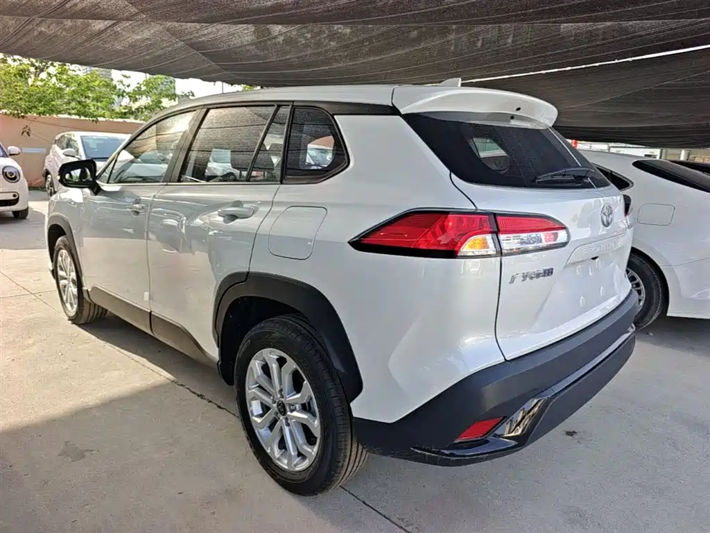 TOYOTA FENGLANDA