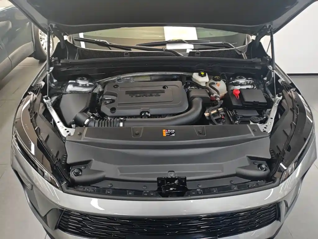 Buick Envision Plus 2025 2025 Enclave Plus 28T 2WD Platinum Edition