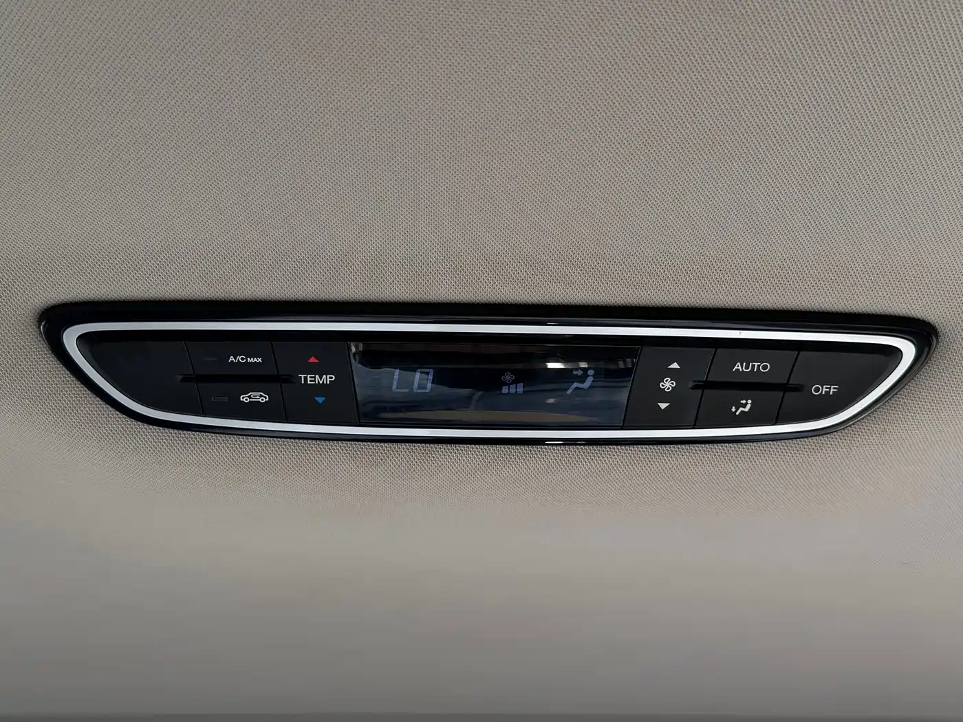 GAC Trumpchi Trumpchi M8 2018 320T Exclusive Edition фото 21