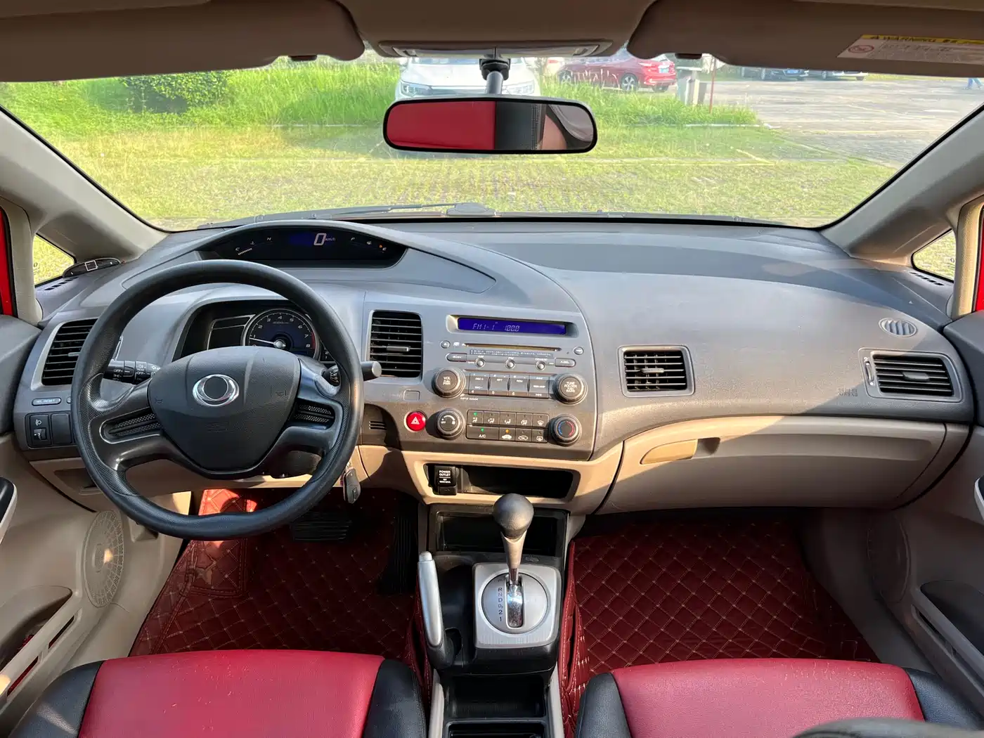 CIIMO CIIMO 2013 2012 1.8L Automatic