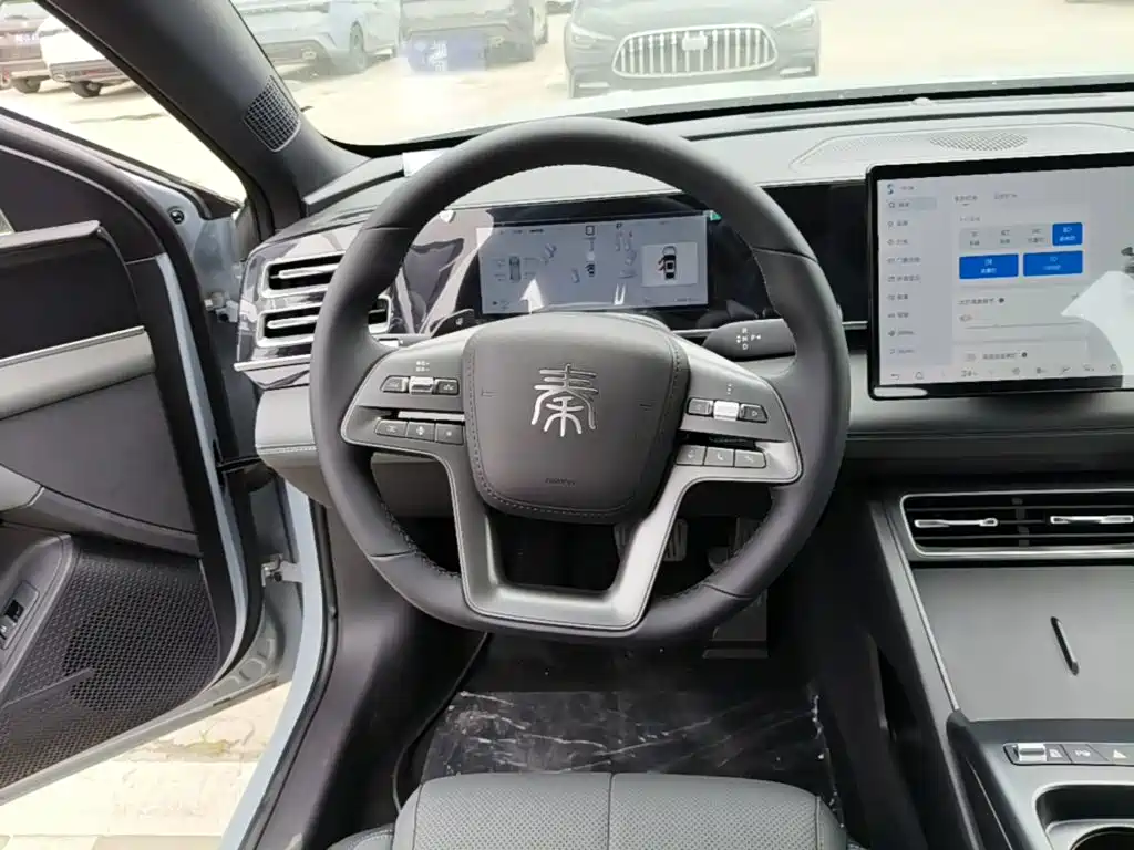 BYD Qin L 2026 2026 Model DM-i Smart Drive Edition 128KM Pioneer