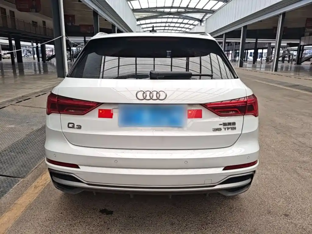 Фото 6 - Audi Q3
