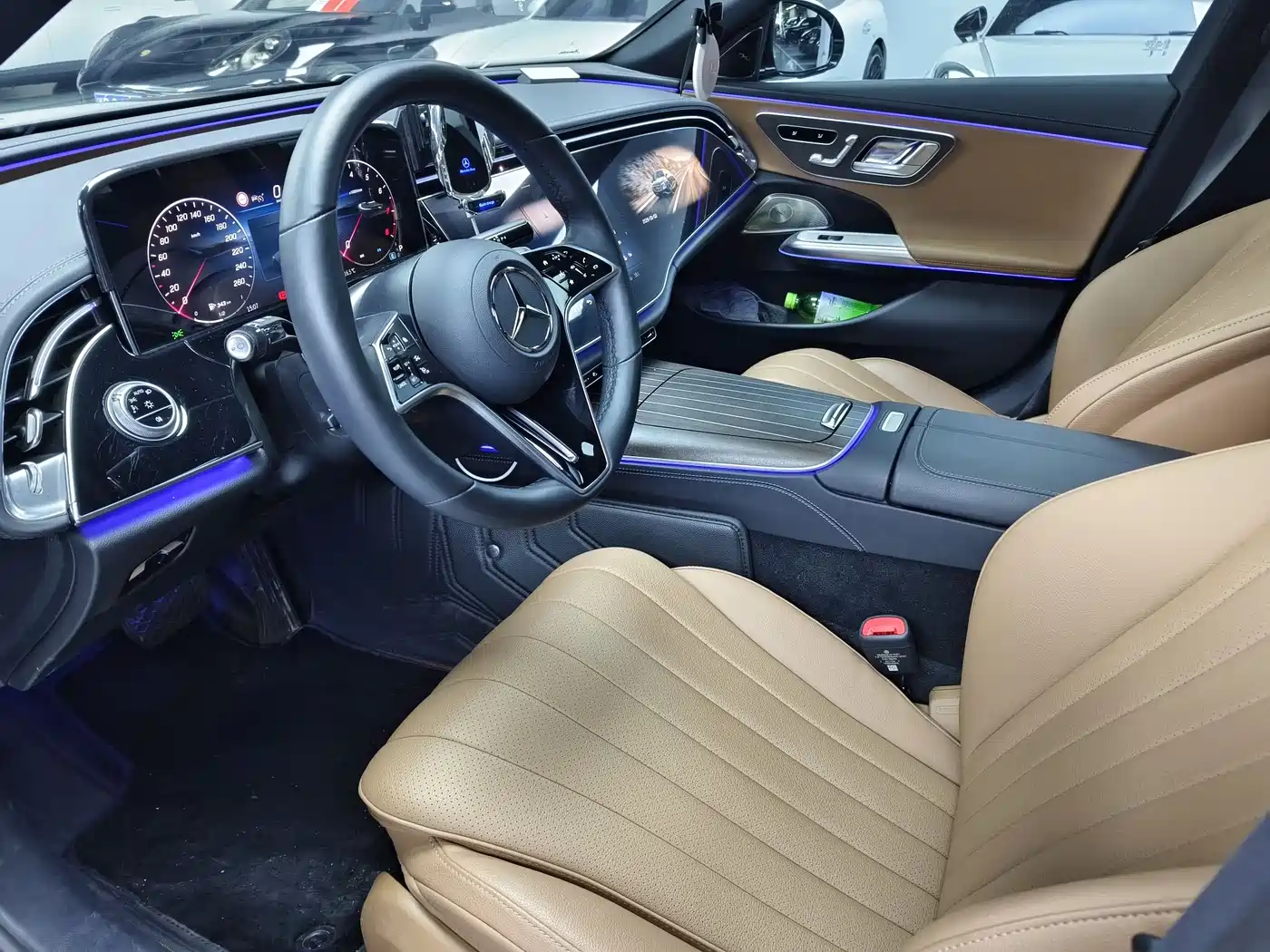 Mercedes-Benz E-Class 2024 Model E 300 L Luxury фото 4