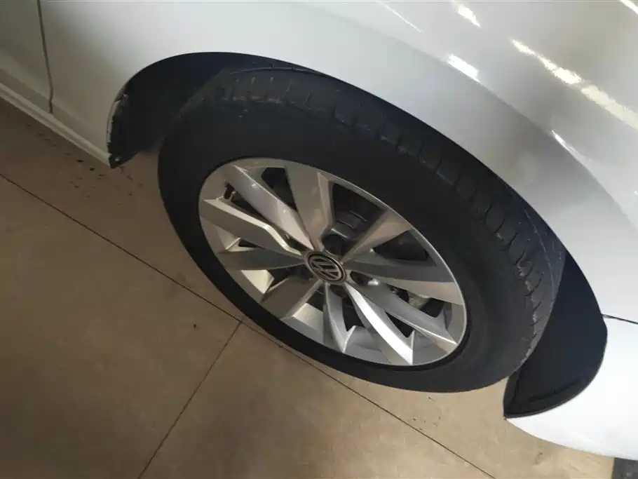 Volkswagen Bora 2019 1.5L Automatic Comfort Type фото 6