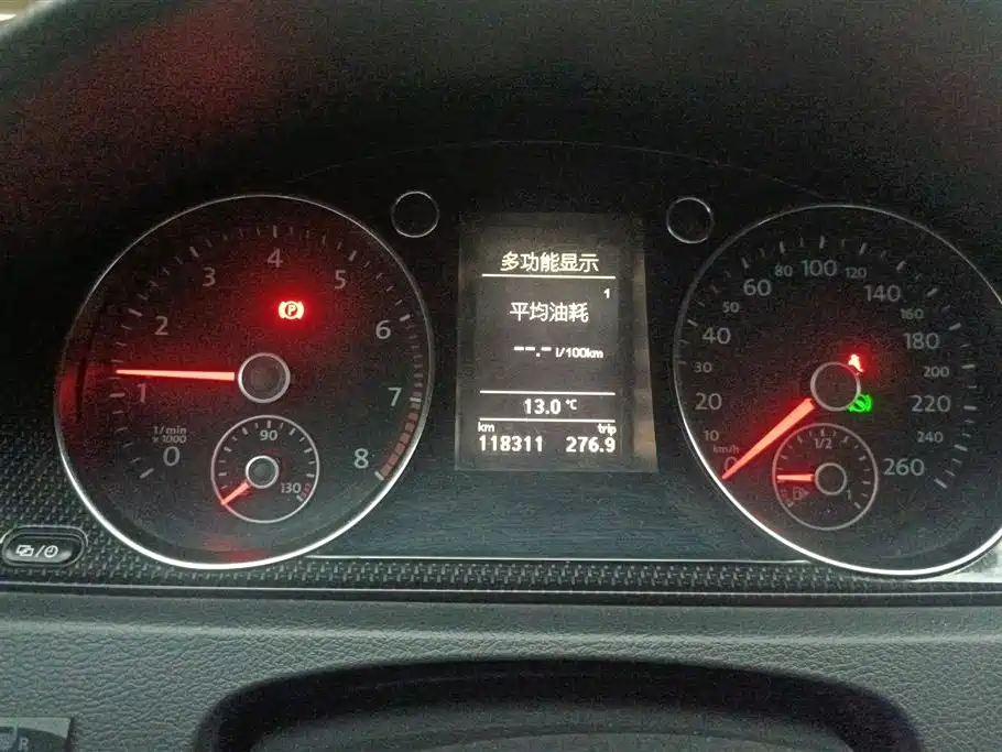 Volkswagen Magotan 2012 Facelift 1.8TSI Leading фото 14