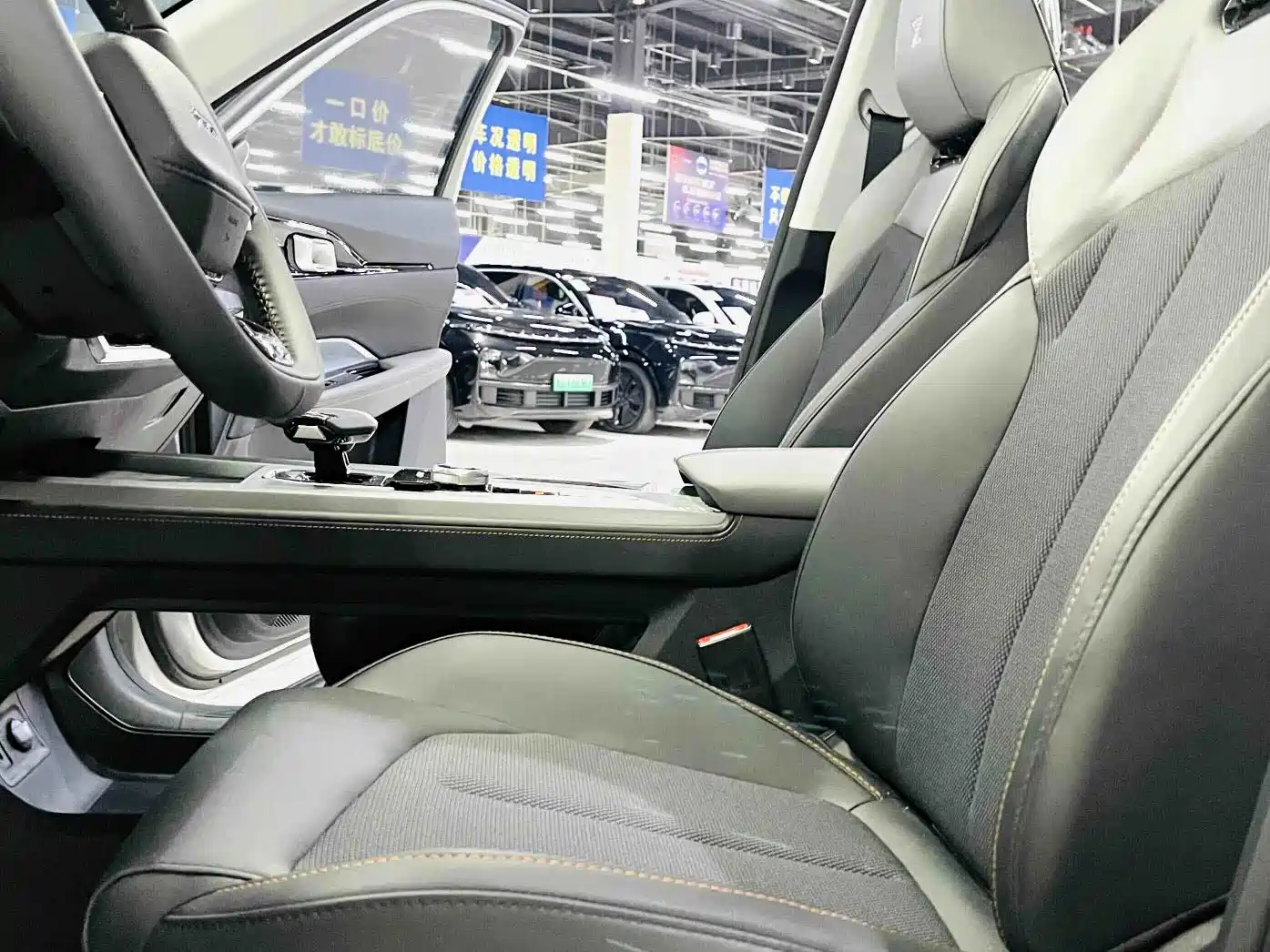 Changan Oshan Z6 2023 2023 Blue Whale 1.5T DCT Smart Premium