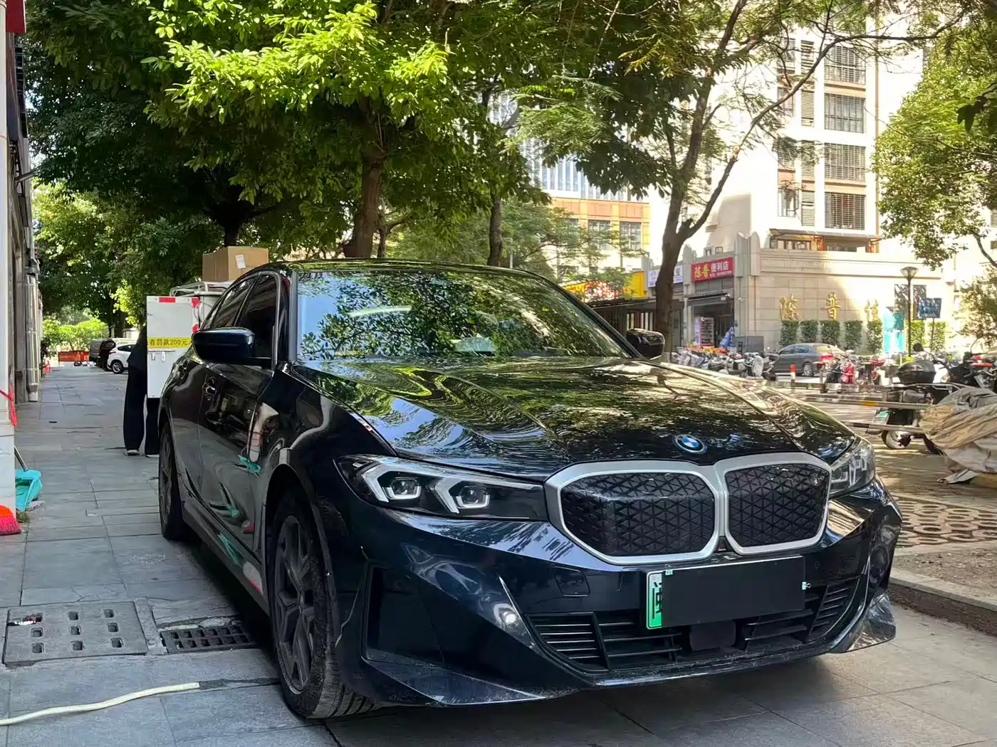 BMW i3 2025 eDrive 35 L фото 3