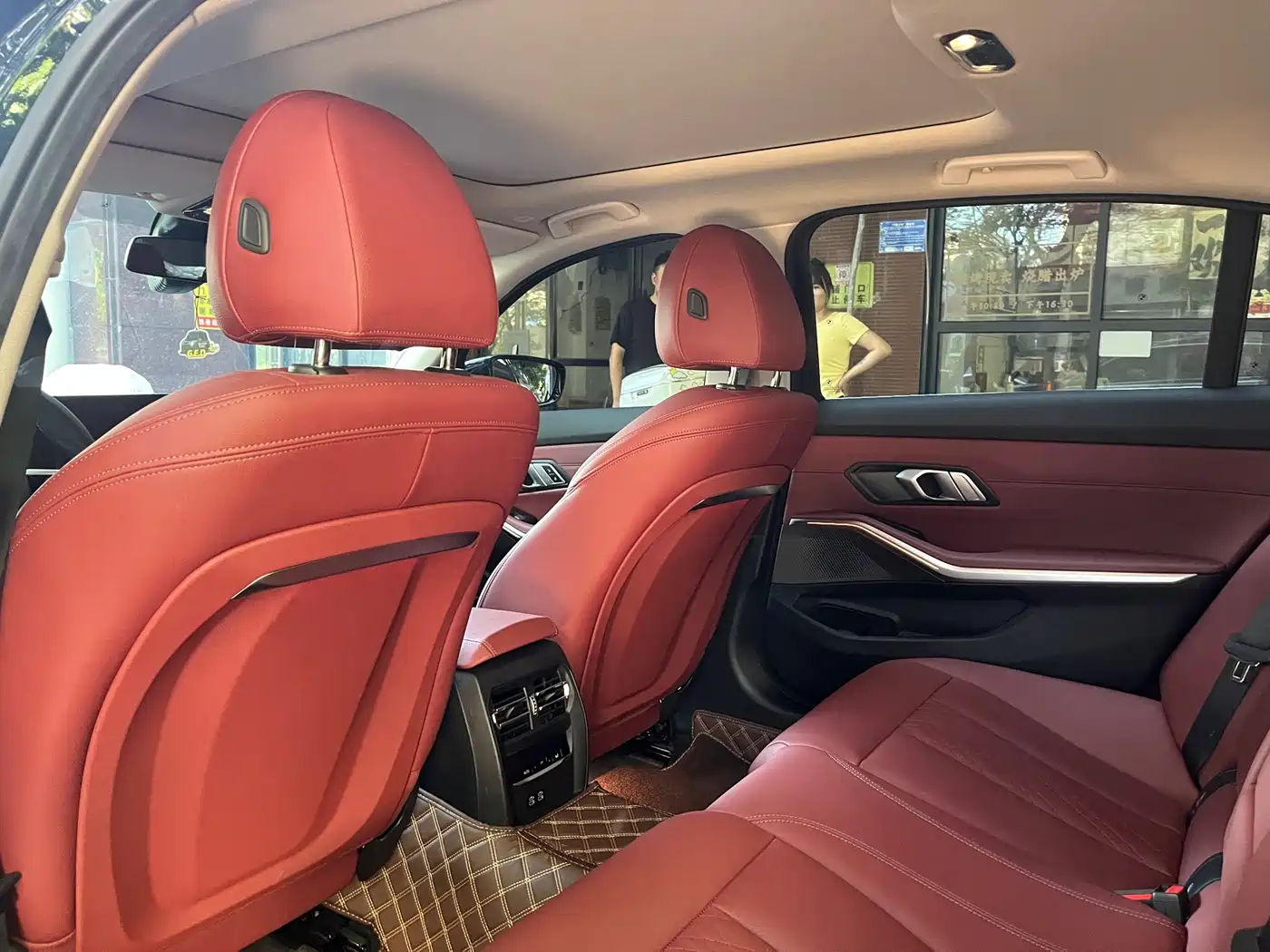 BMW i3 2025 eDrive 35 L фото 6