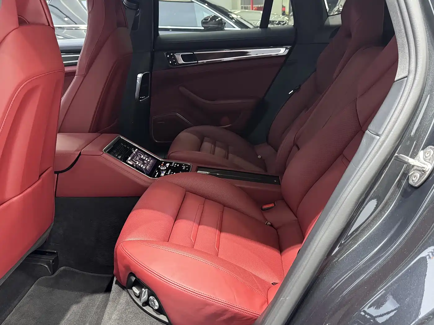Porsche Panamera 2017 Panamera Turbo 4.0T фото 9