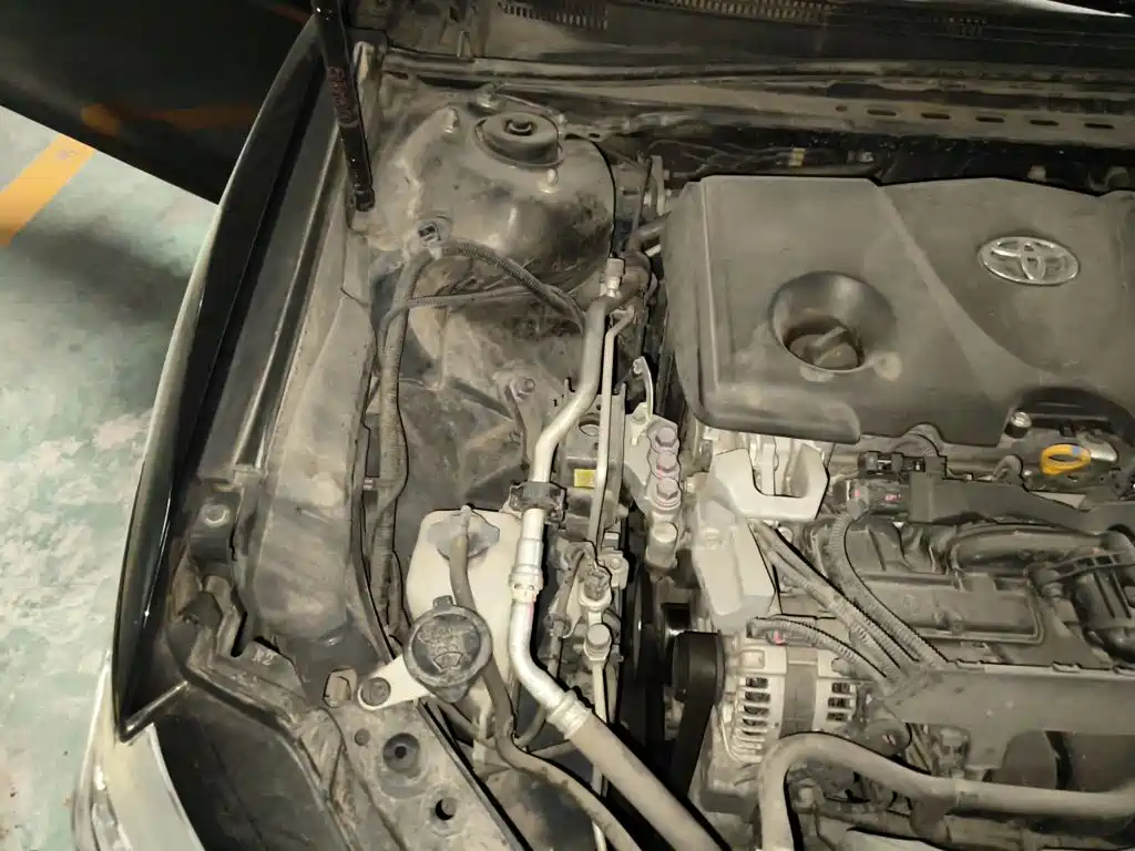 Фото 20 - Toyota Camry