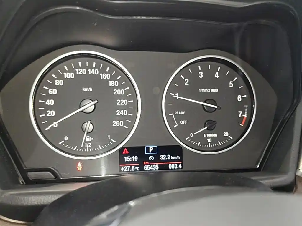 BMW X1 2018 sDrive18Li Premium Model фото 12