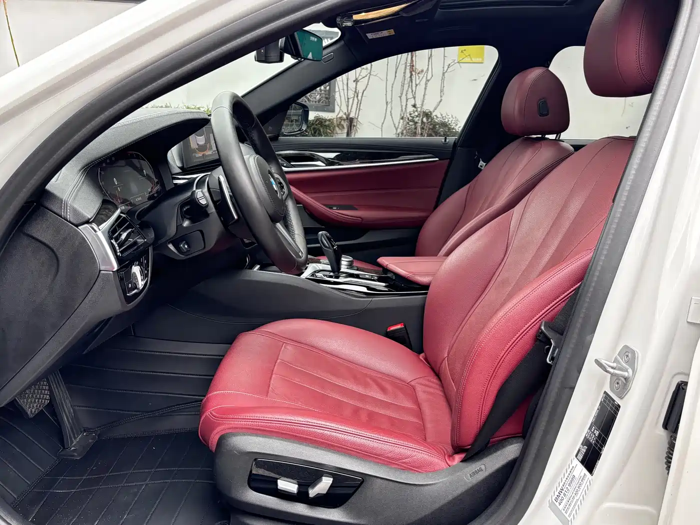 BMW 5 Series 2020 530Li Exclusive M Sport Package фото 11