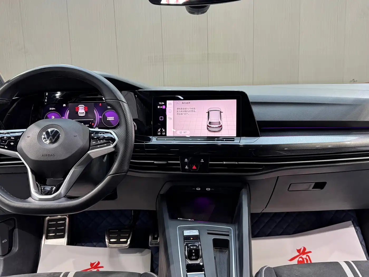 Volkswagen Golf 2021 280TSI DSG R-Line фото 13