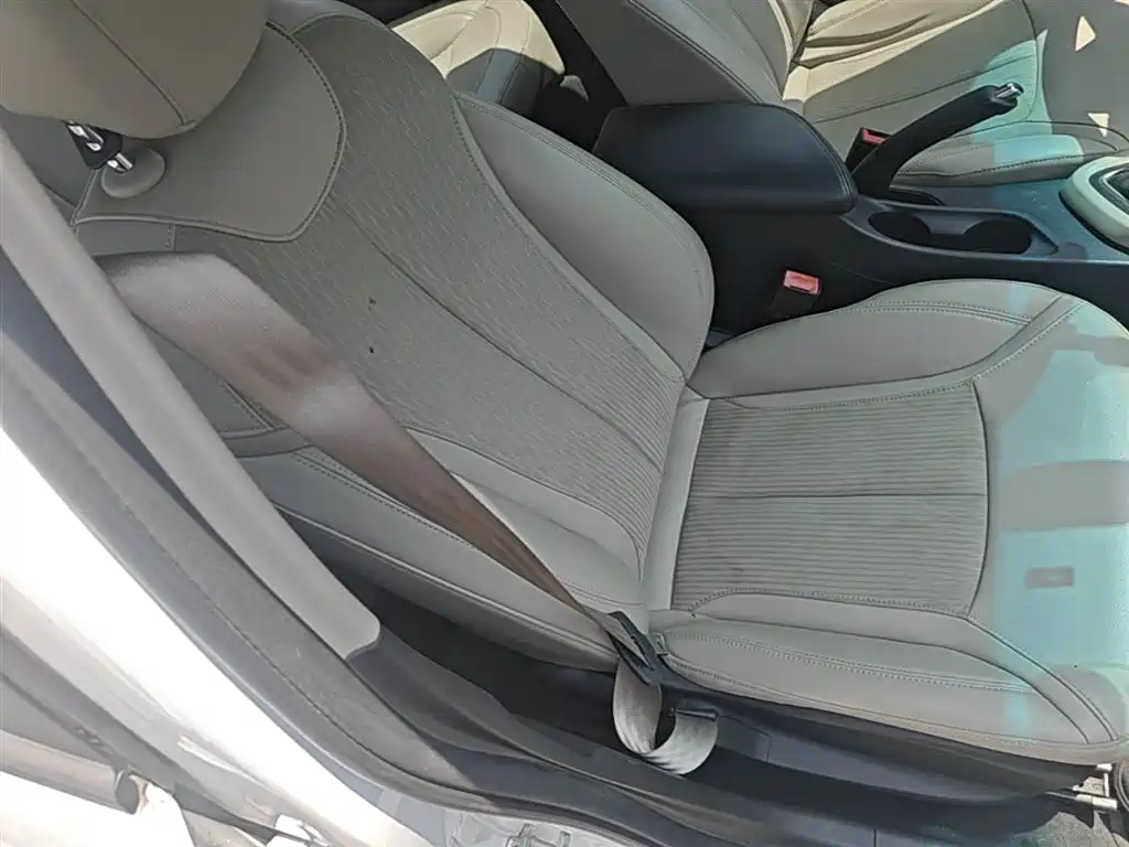 Buick Excelle 2017 15N Automatic Elite фото 25
