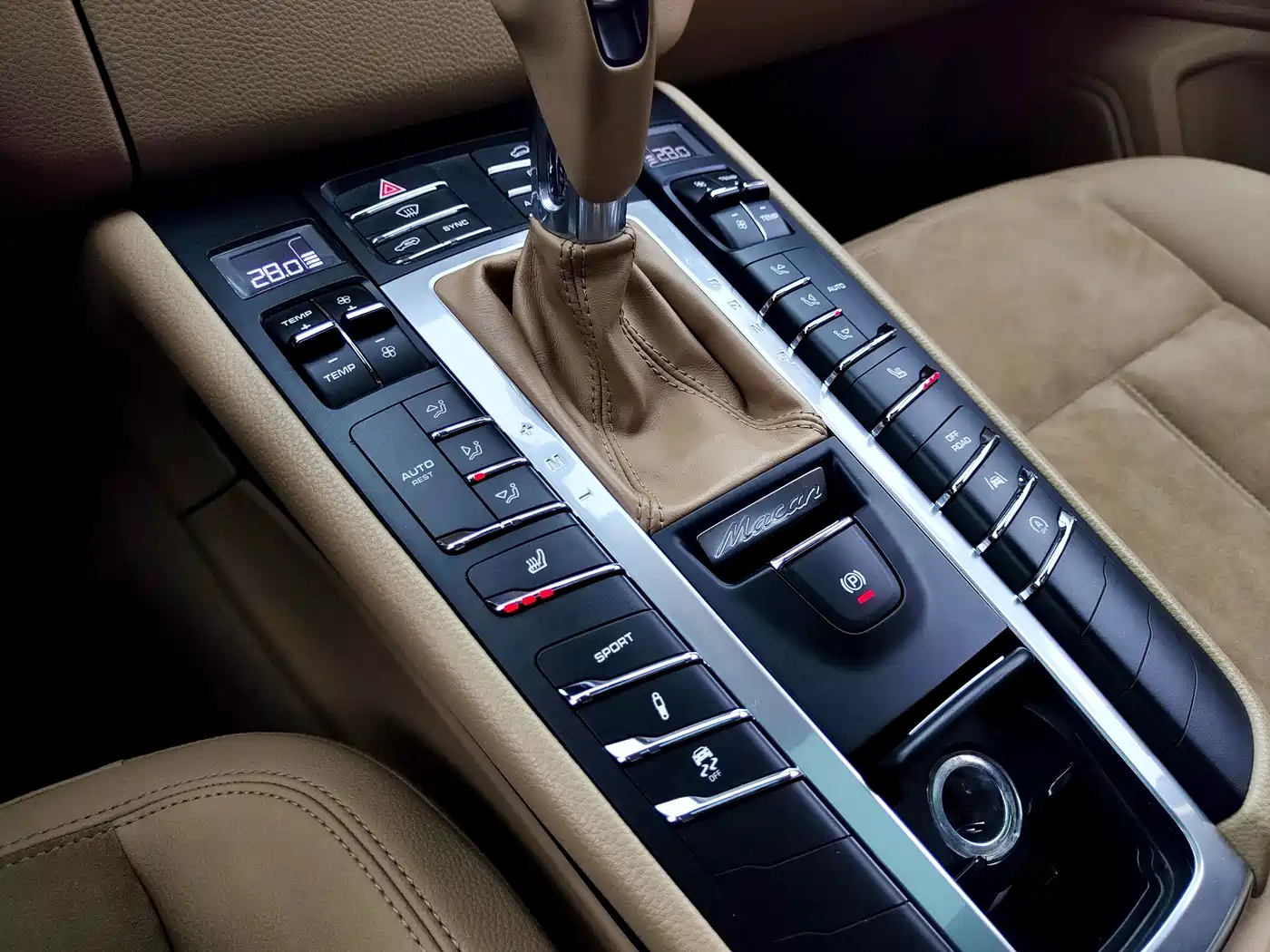Porsche Macan 2017 Macan 2.0T фото 26
