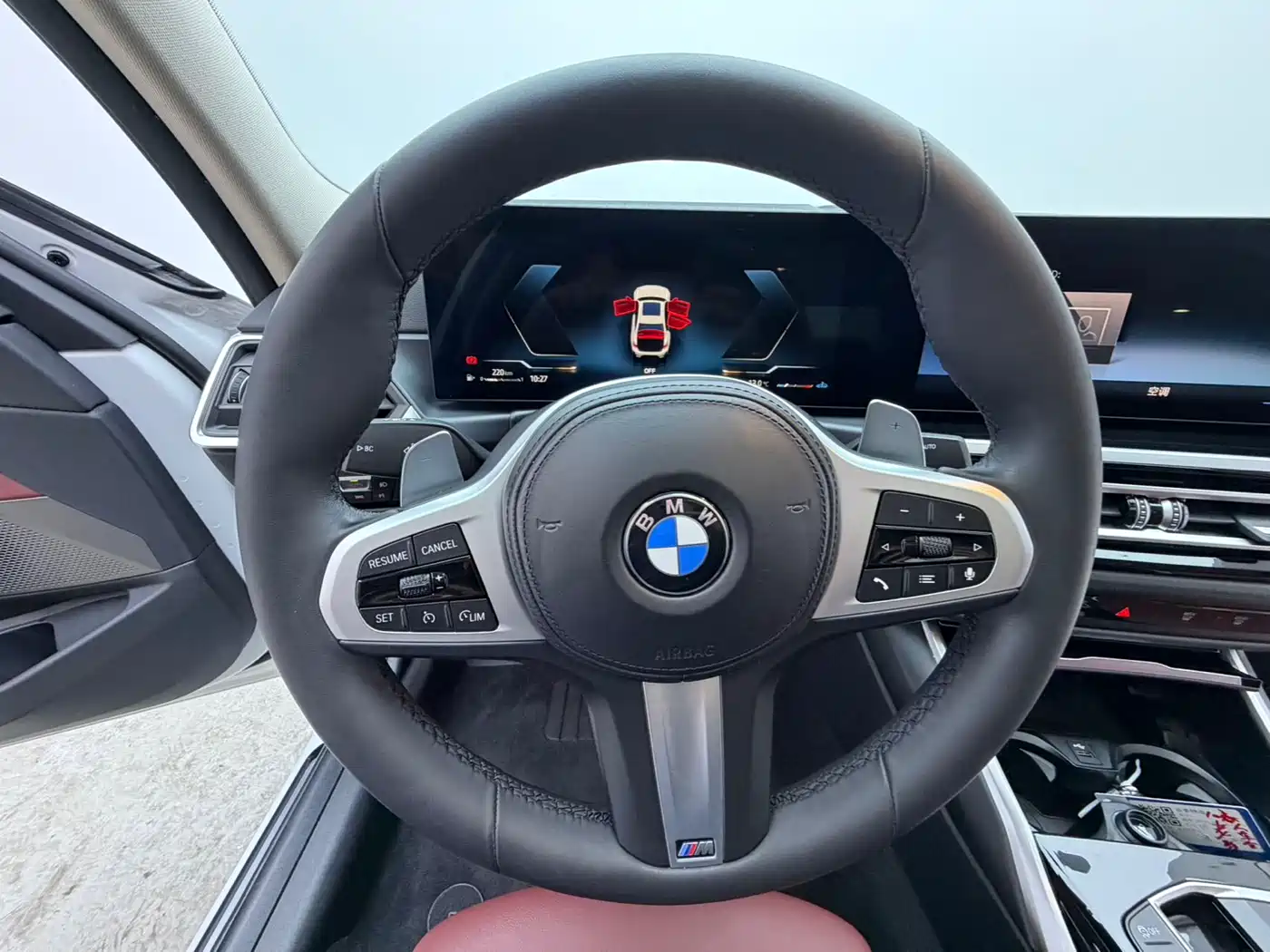 BMW 3 Series 2023 320Li M Sport Package фото 8