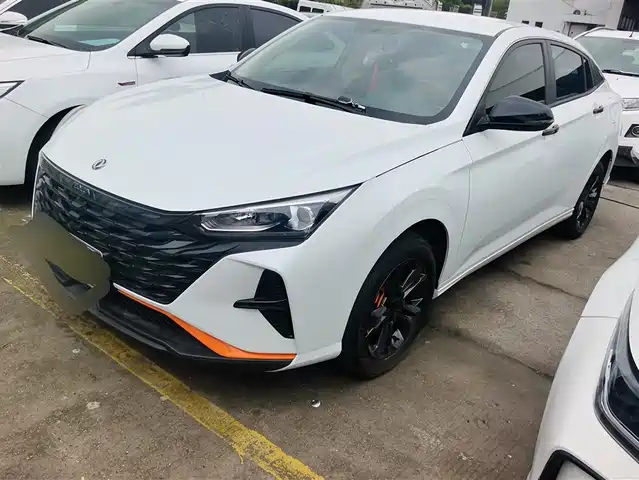 DONGFENG FENGSHEN YI HYUN 2023