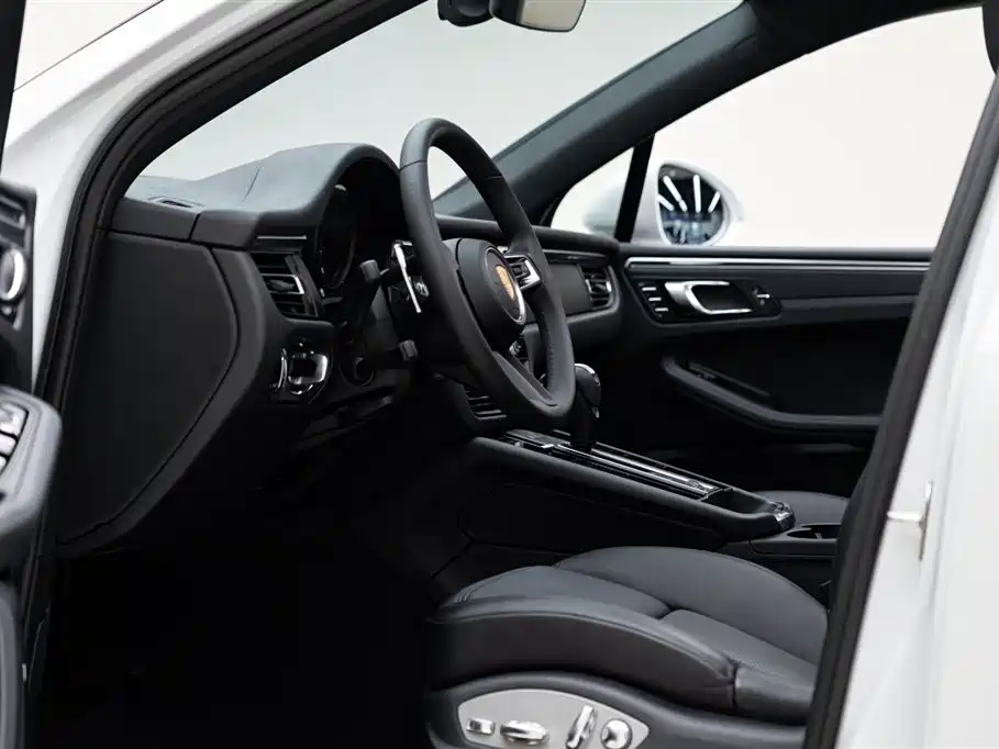 Porsche Macan 2022 Macan 2.0T фото 8