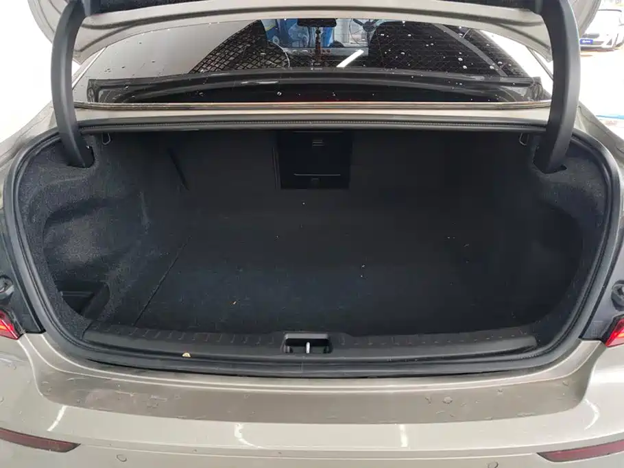Фото 4 - Volvo S60