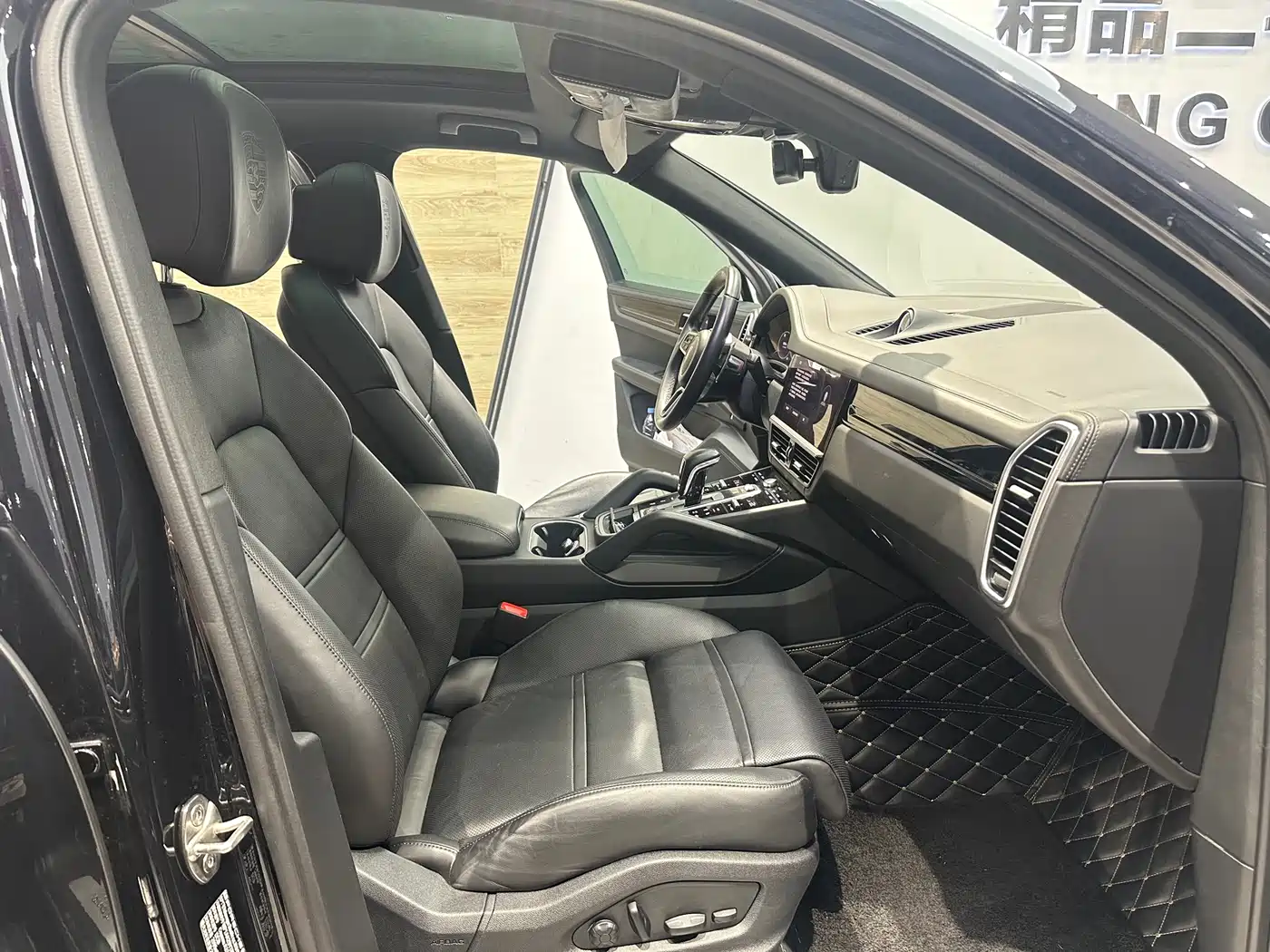 Porsche Cayenne 2019 Cayenne 3.0T фото 24