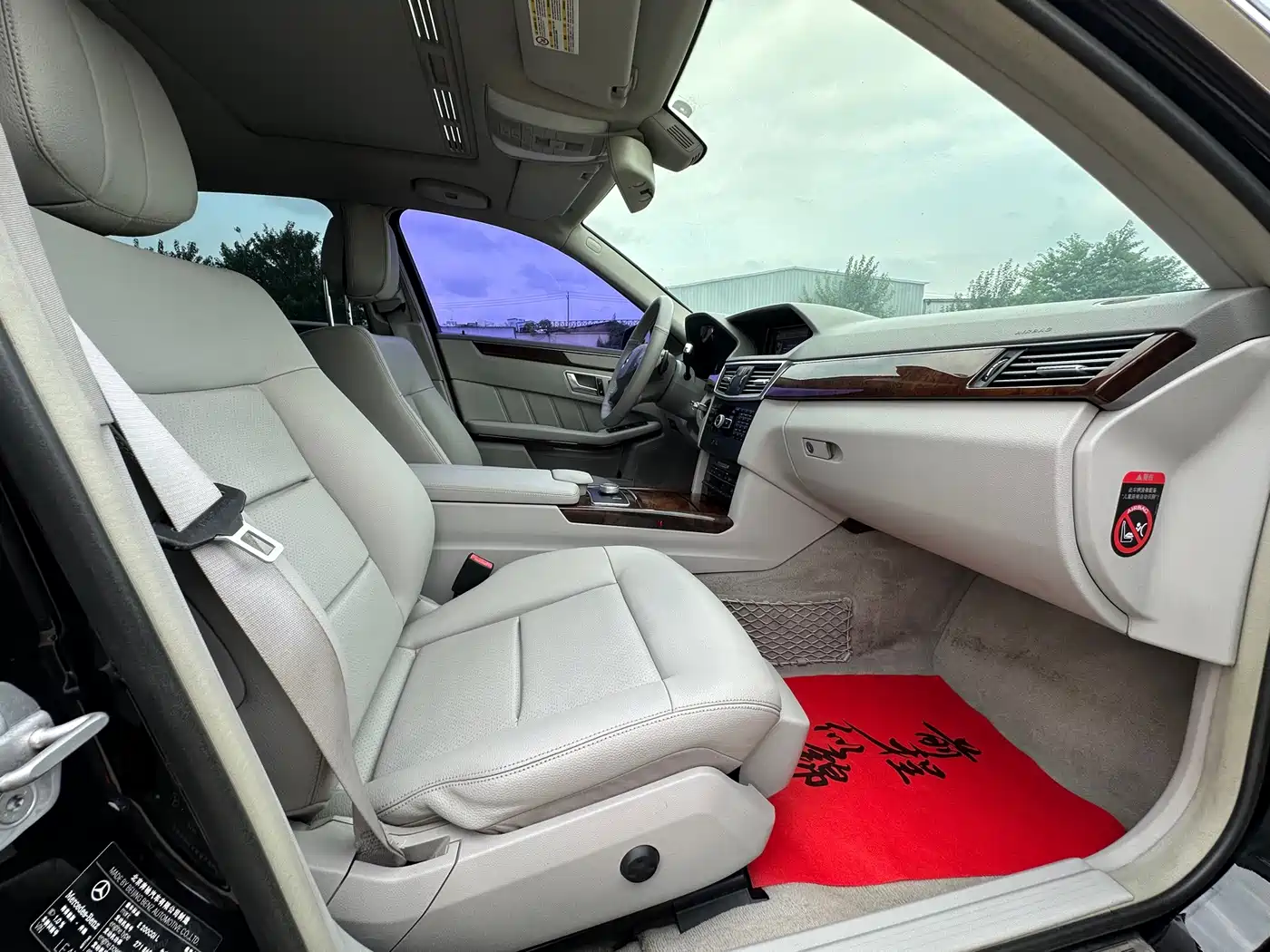 Mercedes-Benz E-Class 2012 2012 E 200 L CGI Elegance