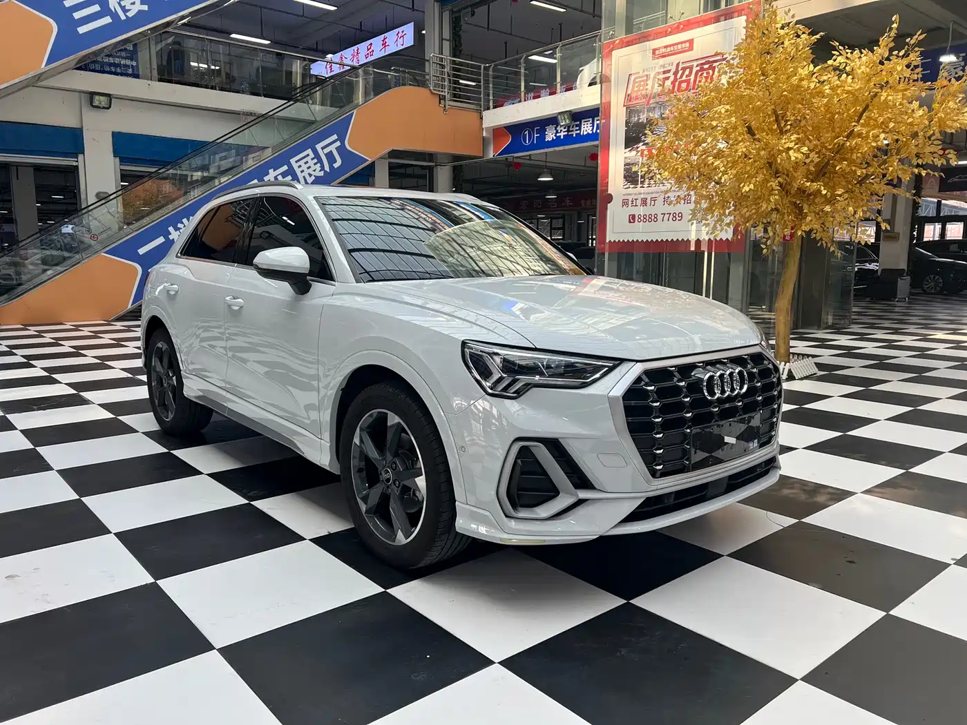 Audi Q3 2023 35 TFSI Fashion Dynamic (1.4T) фото 3