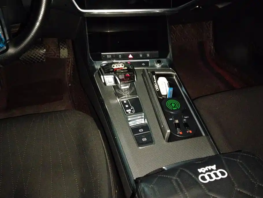 Audi A6L 2019 40 TFSI Luxury Dynamic фото 16