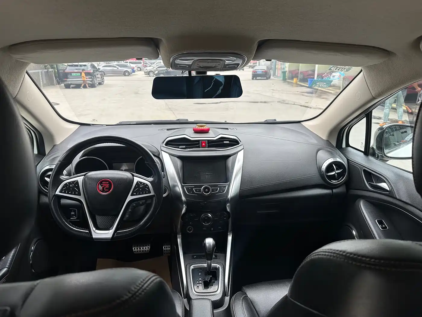 BYD Yuan 2016 1.5L Automatic Elegance фото 7