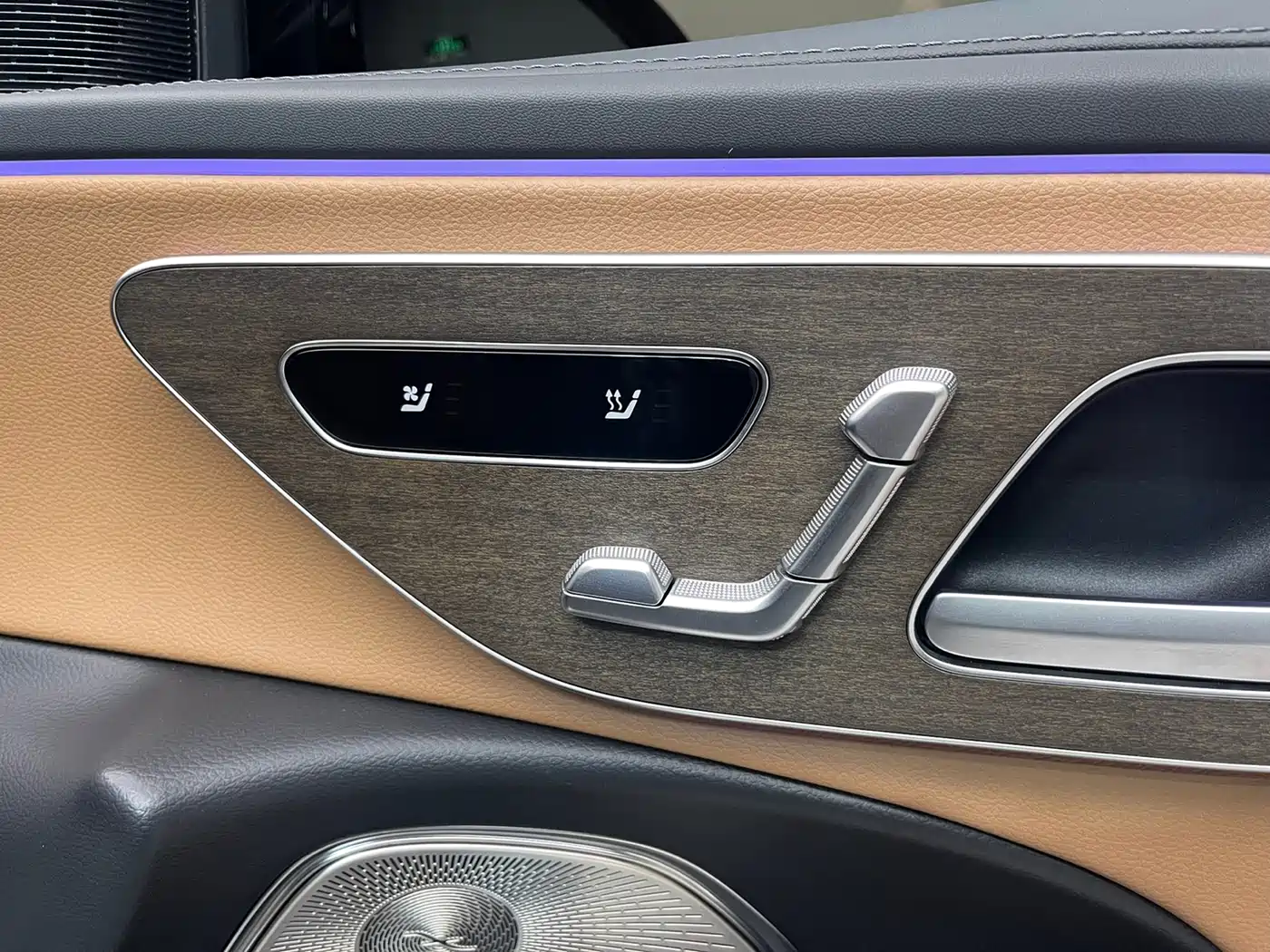 Mercedes-Benz E-Class 2024 Model E 300 L Luxury фото 21