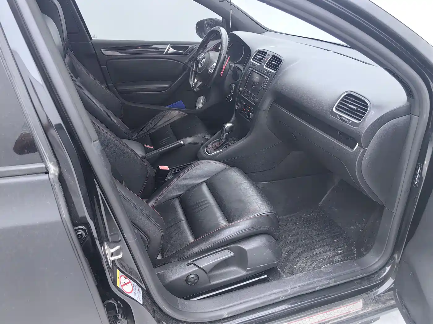 Volkswagen Golf GTI 2012 2.0TSI GTI фото 10