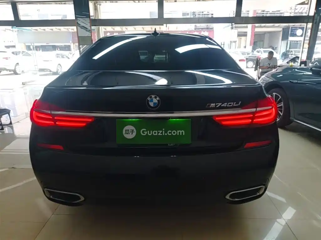 BMW 7 Series 2018 730Li Leading Type M Sport Package фото 6
