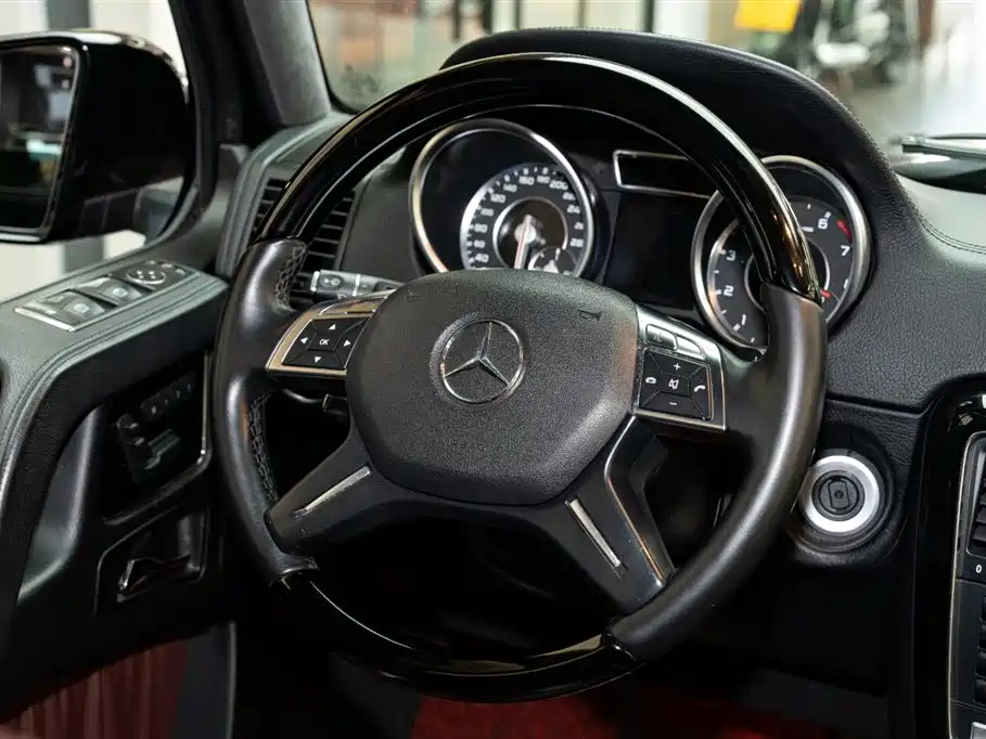 Mercedes-Benz G-Class AMG 2013 AMG G 63 фото 12
