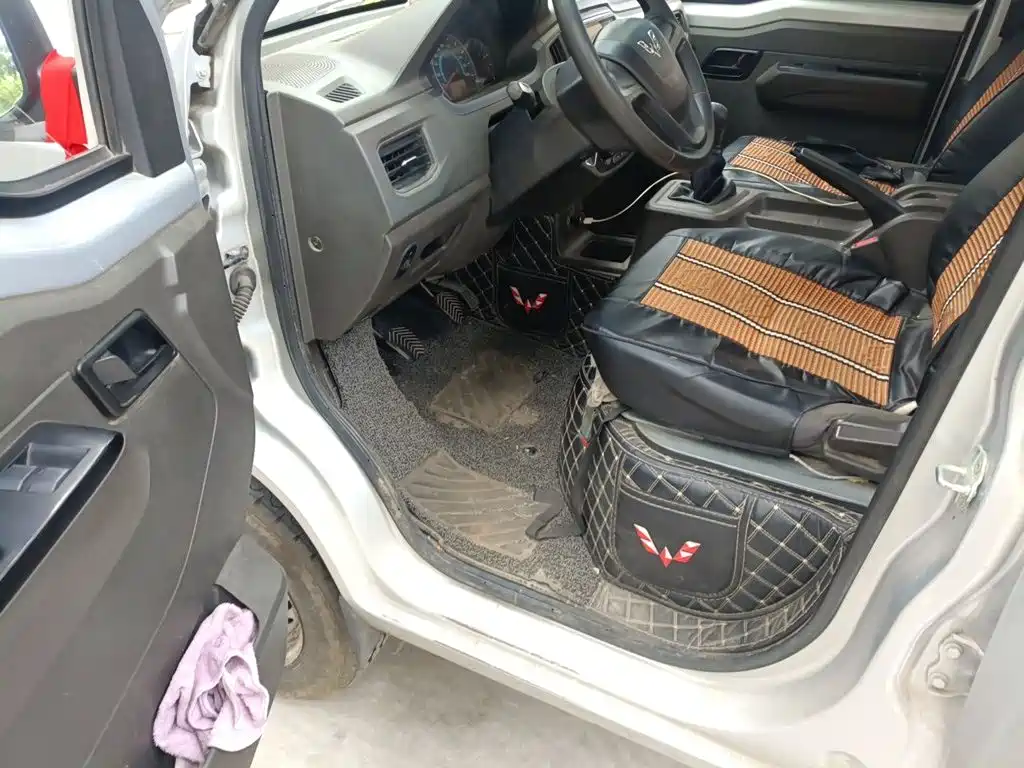 Wuling Motors Wuling Rongguang New Truck 2020 2019 1.5L Double Cab China VI L3C
