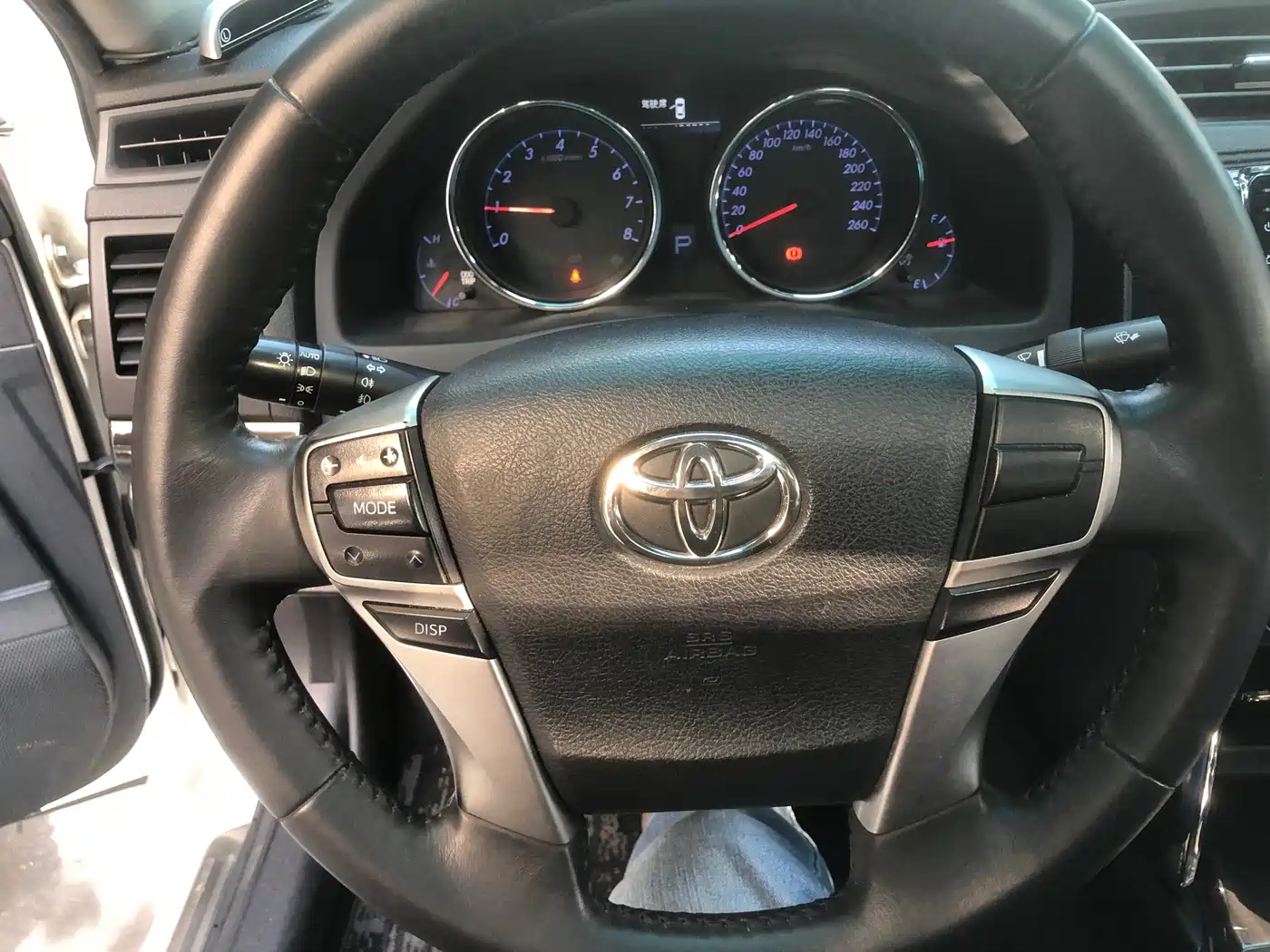 Toyota Reiz 2010 2.5V Elegance Elite Edition фото 16