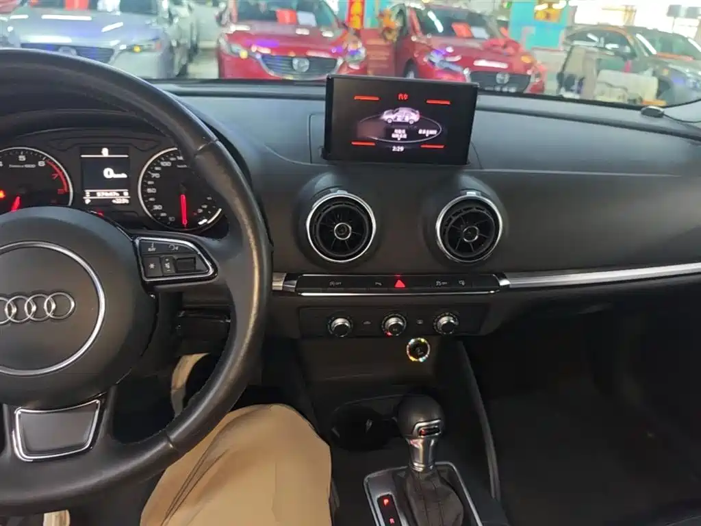 Audi A3 2014 Limousine 35 TFSI Auto Trend фото 10