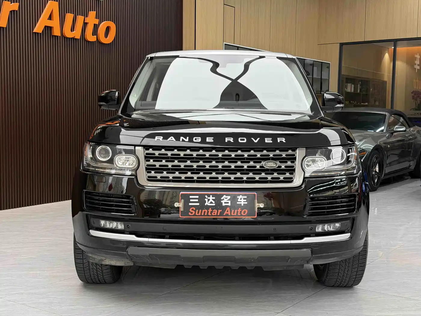 Land Rover Range Rover 2013 NA 5.0 V8 Vogue SE фото 2