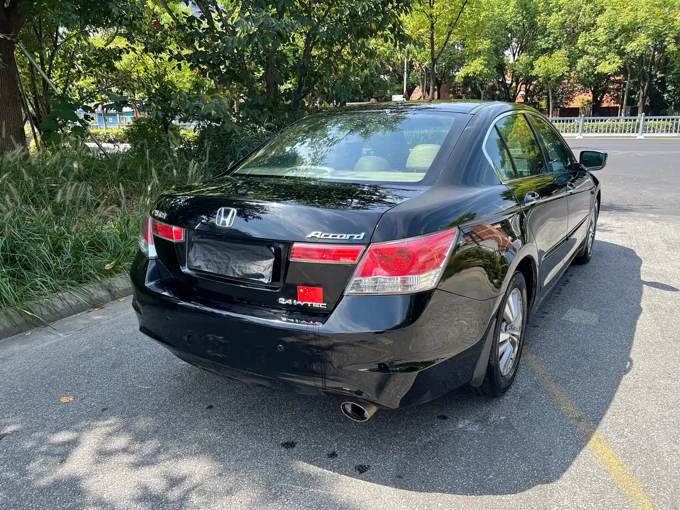 Фото 7 - Honda Accord