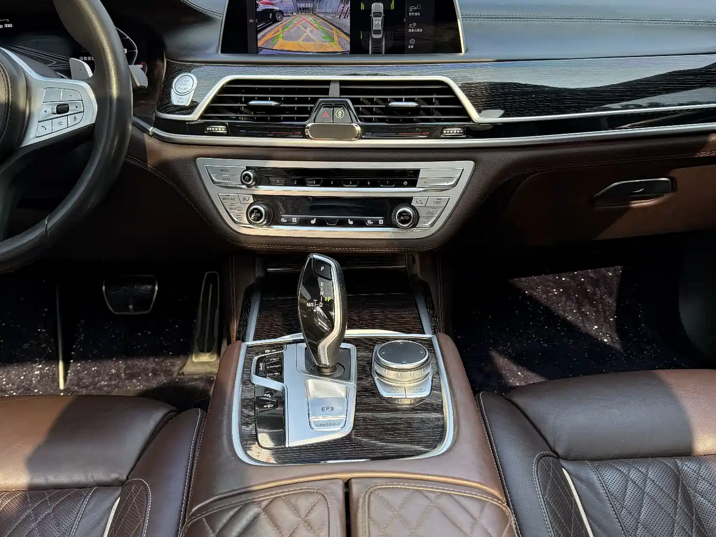 BMW 7 Series 2021 Model 740Li Leading M Sport Package фото 7