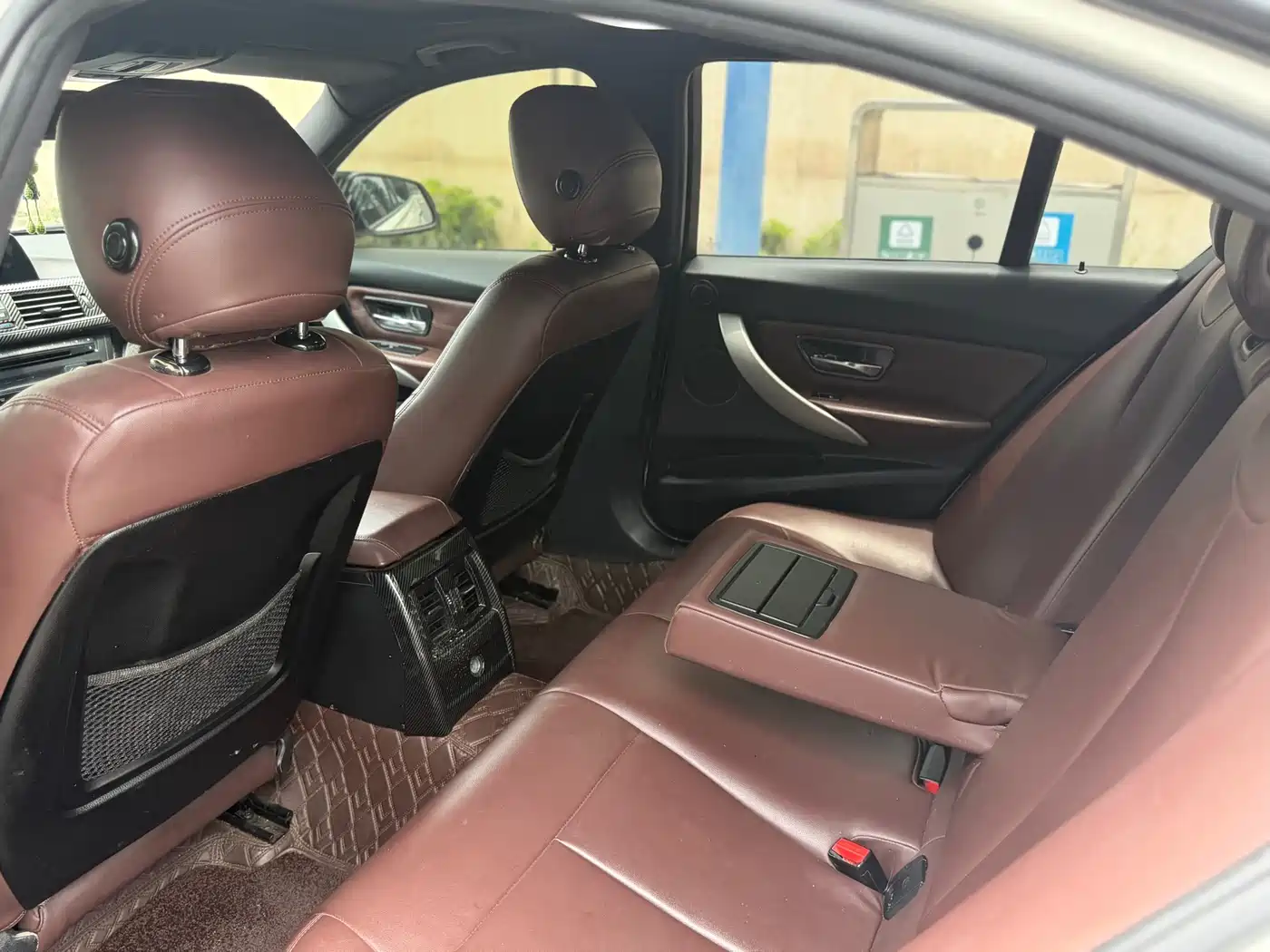 BMW 3 Series (Import) 2013 320i Sport Design Package фото 14